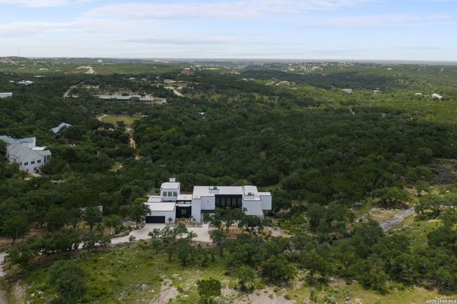22719 E Range, San Antonio, TX 78255