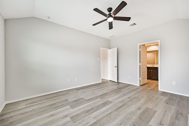 3930 Hawaiian Court, Baytown, TX 77521