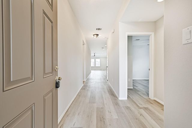 3930 Hawaiian Court, Baytown, TX 77521