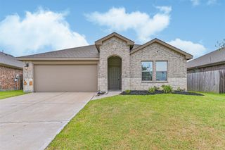 3930 Hawaiian Court, Baytown, TX 77521