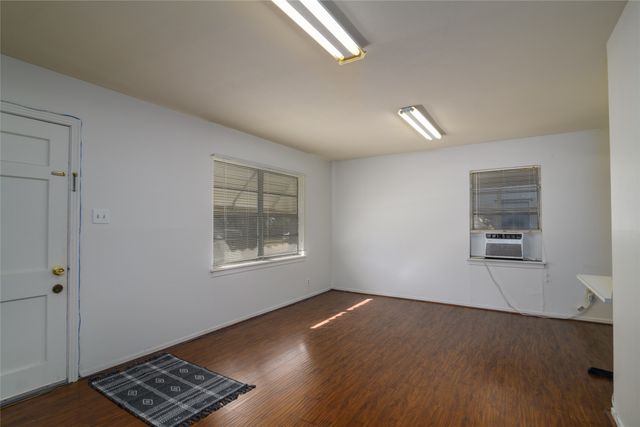 2724 Grassmere Street, Shreveport, LA 71108