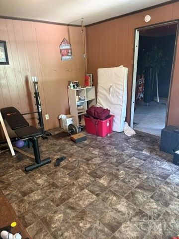 955 Simmons Avenue, Lincoln Heights, OH 45215