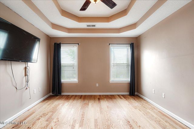 9015 Champlain Drive, Olive Branch, MS 38654