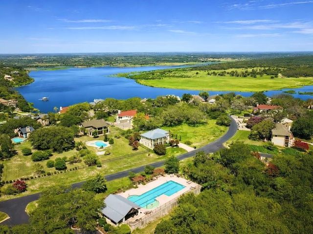 Lots 5 and 6 Courtside LN, Spicewood, TX 78669