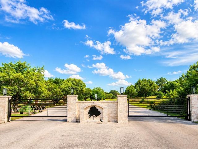 Lots 5 and 6 Courtside LN, Spicewood, TX 78669
