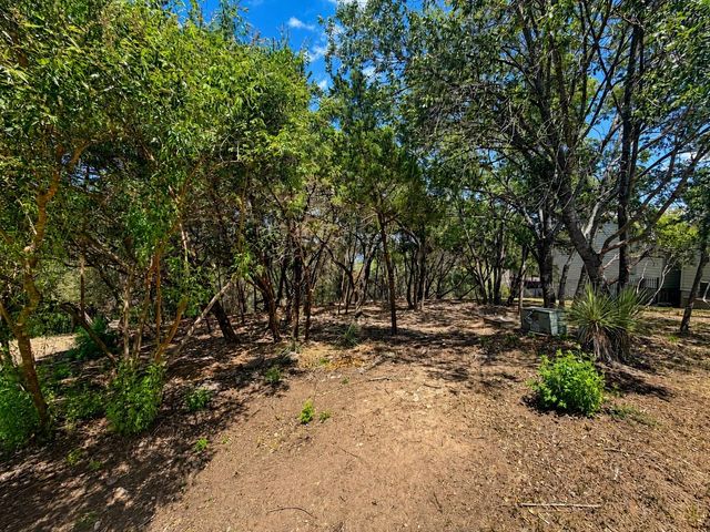 Lots 5 and 6 Courtside LN, Spicewood, TX 78669