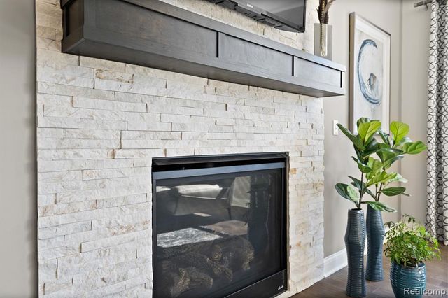 13803 Eagles Way Drive, Shelby Twp, MI 48315