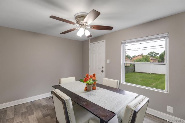 23337 Reynolds Avenue, Hazel Park, MI 48030