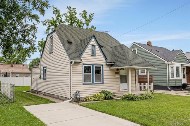 23337 Reynolds Avenue, Hazel Park, MI 48030