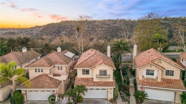 35 Via Encanto, Rancho Santa Margarita, CA 92688