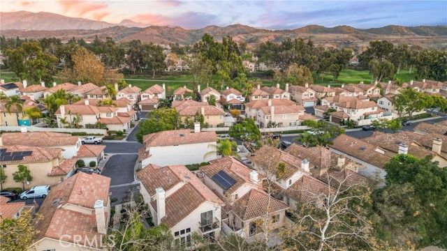 35 Via Encanto, Rancho Santa Margarita, CA 92688