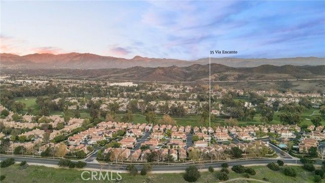 35 Via Encanto, Rancho Santa Margarita, CA 92688
