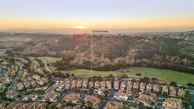 35 Via Encanto, Rancho Santa Margarita, CA 92688