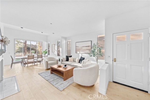 35 Via Encanto, Rancho Santa Margarita, CA 92688