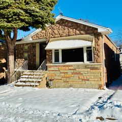 8219 S Muskegon Avenue, Chicago, IL 60617