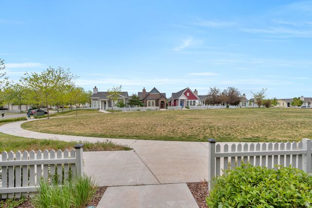 11119 S CASCABEL DR, South Jordan, UT 84009