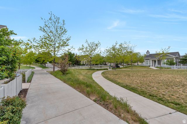 11119 S CASCABEL DR, South Jordan, UT 84009
