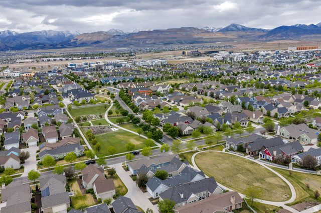 11119 S CASCABEL DR, South Jordan, UT 84009