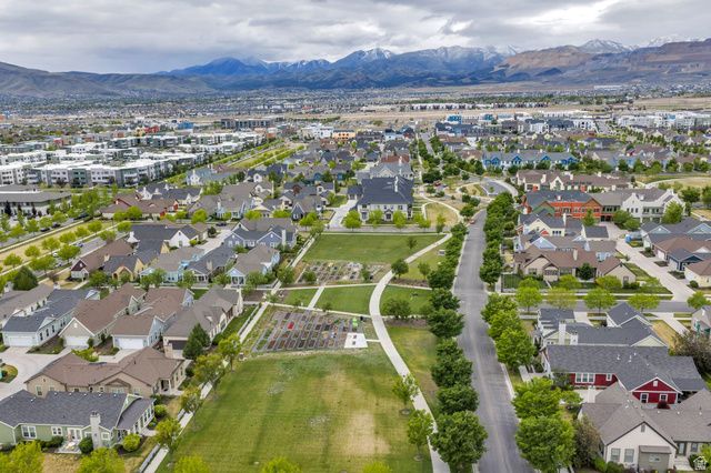 11119 S CASCABEL DR, South Jordan, UT 84009