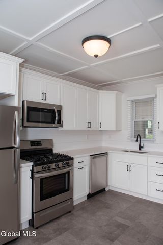 17-21 Granite Street, Saratoga Springs, NY 12866