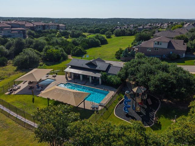 700 Ledge Stone DR, Austin, TX 78737
