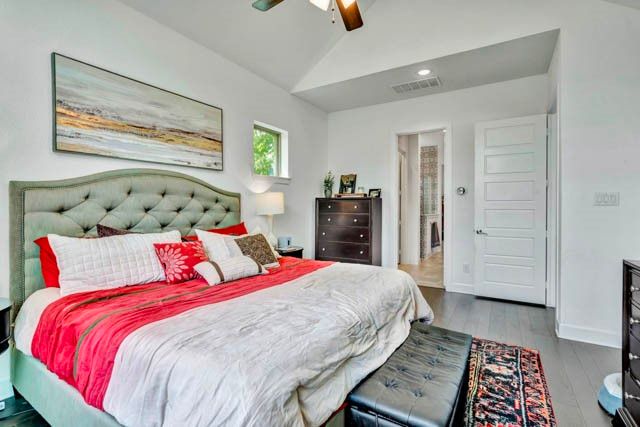 2201 Sandlin Drive, Fort Worth, TX 76008