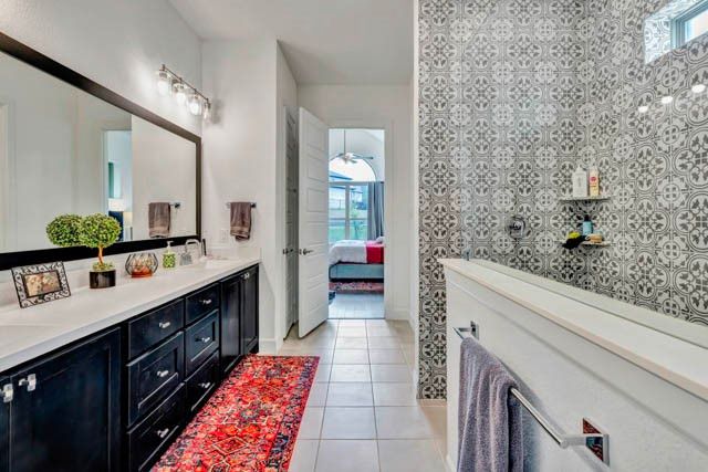 2201 Sandlin Drive, Fort Worth, TX 76008