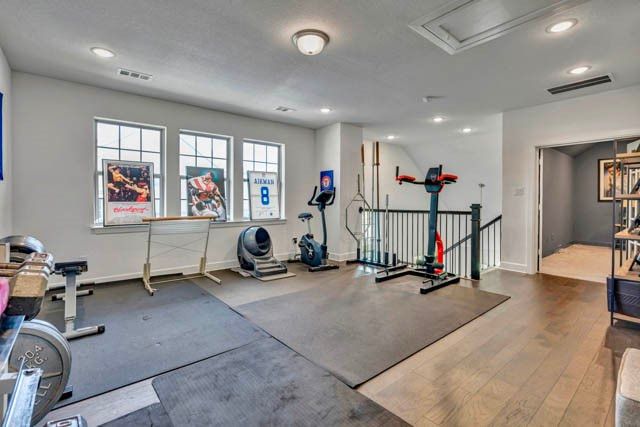 2201 Sandlin Drive, Fort Worth, TX 76008