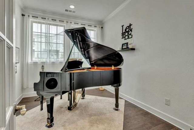 2201 Sandlin Drive, Fort Worth, TX 76008