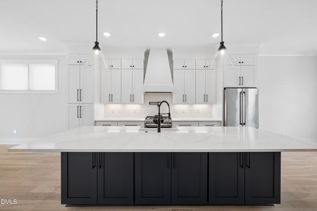 615 Maywood Avenue, Raleigh, NC 27603
