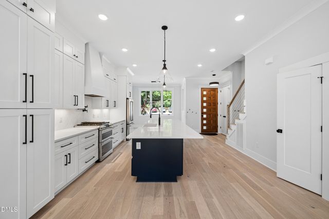 615 Maywood Avenue, Raleigh, NC 27603