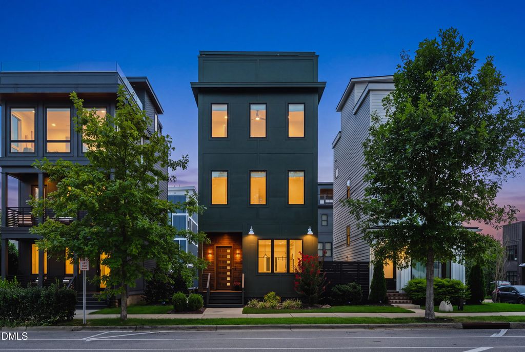 615 Maywood Avenue, Raleigh, NC 27603
