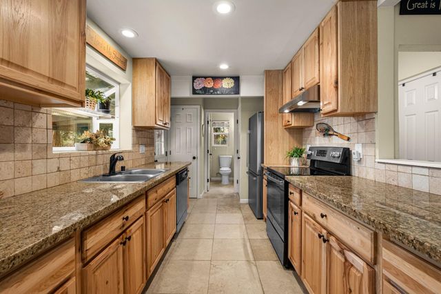 7000 Pioneer Dr, Grizzly Flats, CA 95636