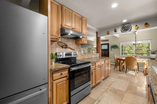 7000 Pioneer Dr, Grizzly Flats, CA 95636