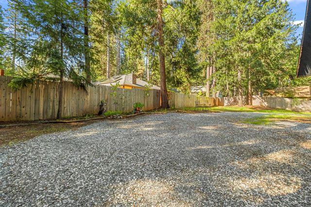 7000 Pioneer Dr, Grizzly Flats, CA 95636