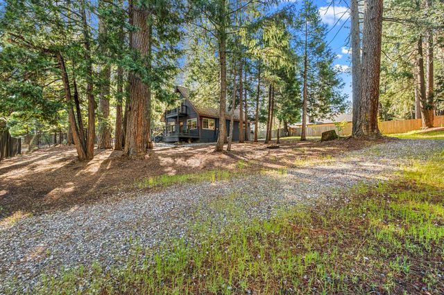7000 Pioneer Dr, Grizzly Flats, CA 95636
