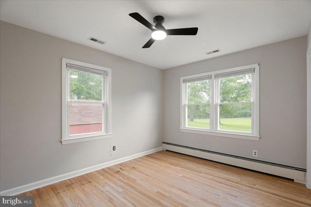 18019 LEE HWY, Amissville, VA 20106
