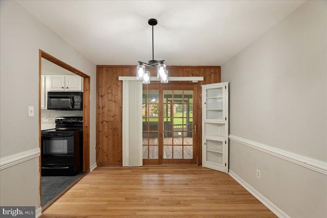 18019 LEE HWY, Amissville, VA 20106
