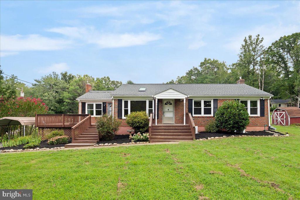 18019 LEE HWY, Amissville, VA 20106