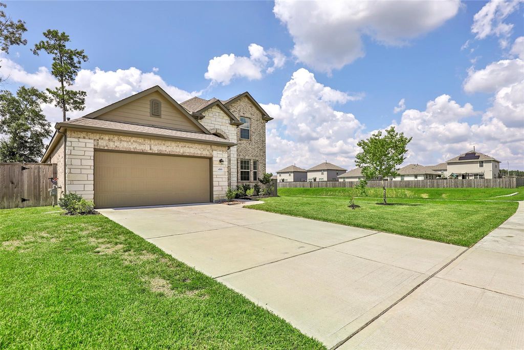 4519 Whitehaven Ridge Way, Porter, TX 77365