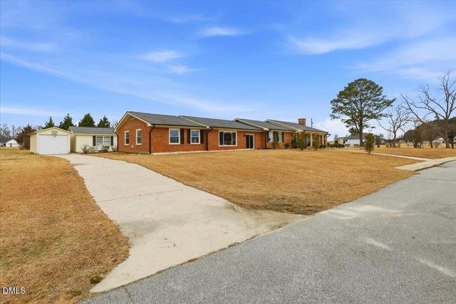 170 Jp Drive, Smithfield, NC 27577