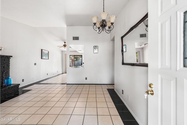 5241 E Avenue R12, Palmdale, CA 93552