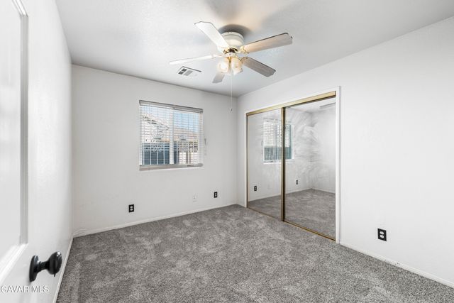 5241 E Avenue R12, Palmdale, CA 93552