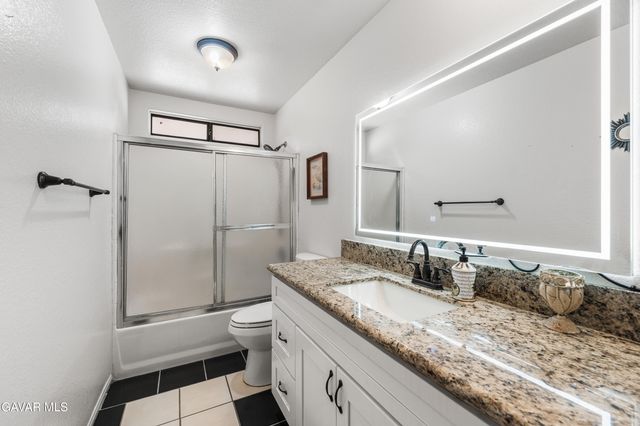 5241 E Avenue R12, Palmdale, CA 93552
