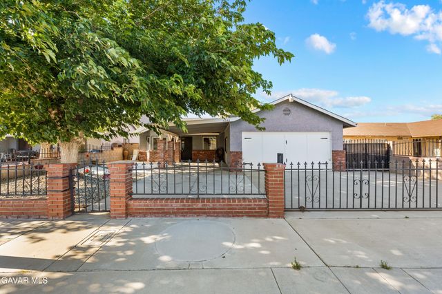 5241 E Avenue R12, Palmdale, CA 93552