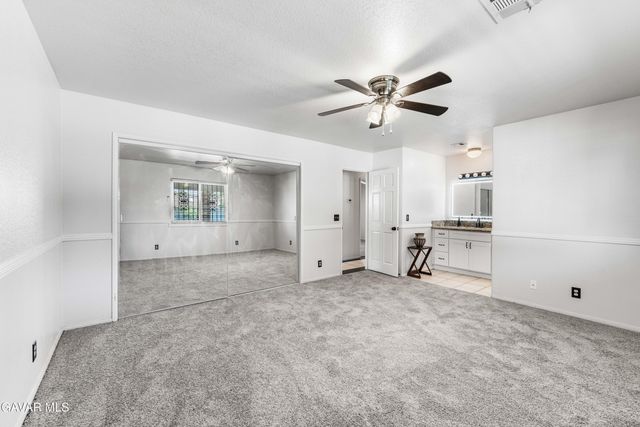 5241 E Avenue R12, Palmdale, CA 93552