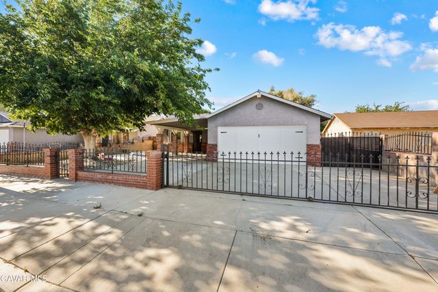 5241 E Avenue R12, Palmdale, CA 93552