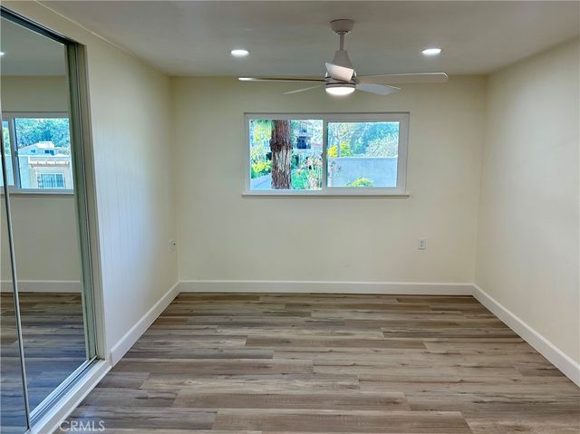 2277 Via mariposa W B, Laguna Woods, CA 92637