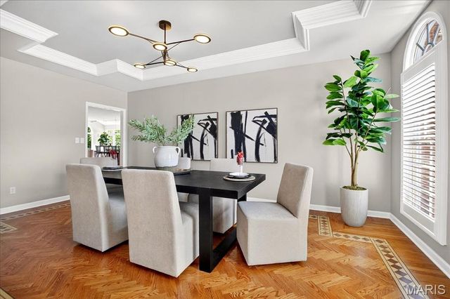 202 Fick Farm Road, Chesterfield, MO 63005