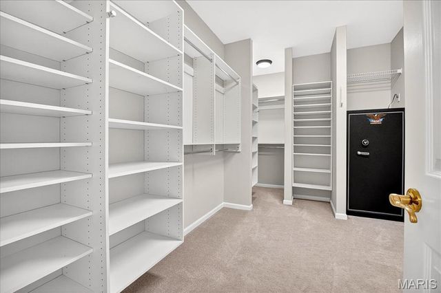 202 Fick Farm Road, Chesterfield, MO 63005